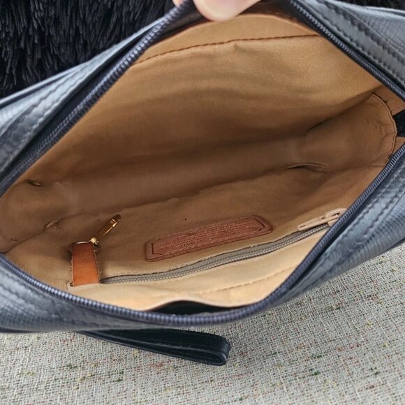 Hunting World Clutch Bag Black Leather Cosmetic Bag Make Up Bag Made in Italy - Picture 13 of 14